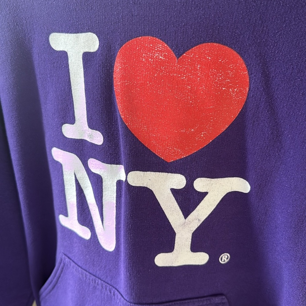 1999 I <3 NY Sweater‎ - Picture 2 of 4